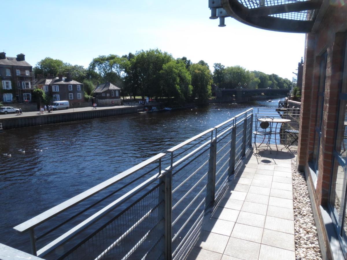 Ferienwohnung 3 Emperors Wharf With Stunning River Views York Exterior foto